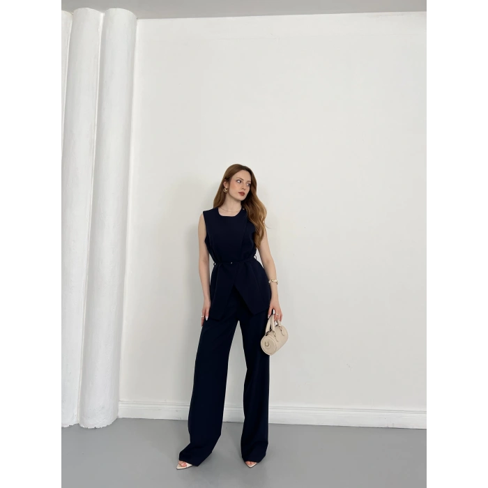 Bel Kemerli Asimetrik Kesim Yelekli Takım Lacivert