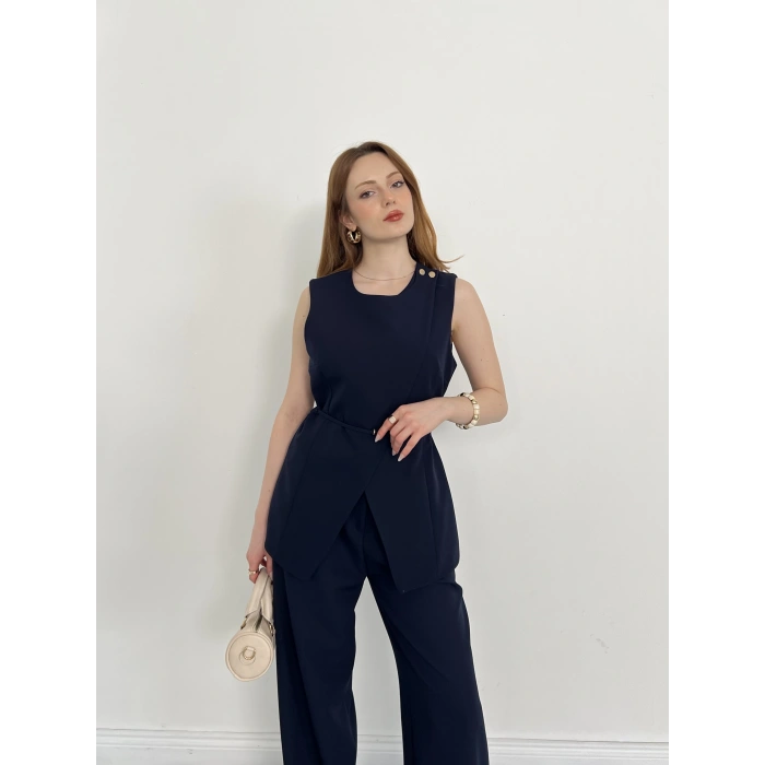 Bel Kemerli Asimetrik Kesim Yelekli Takım Lacivert