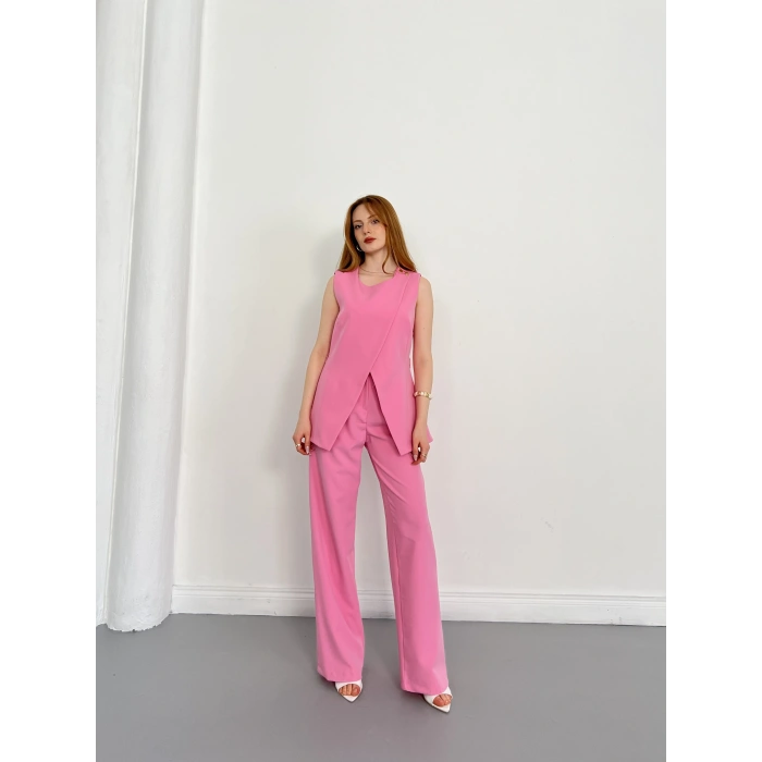 Bel Kemerli Asimetrik Kesim Yelekli Takım Pembe