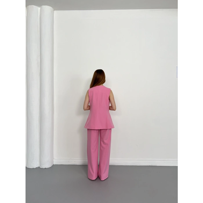 Bel Kemerli Asimetrik Kesim Yelekli Takım Pembe