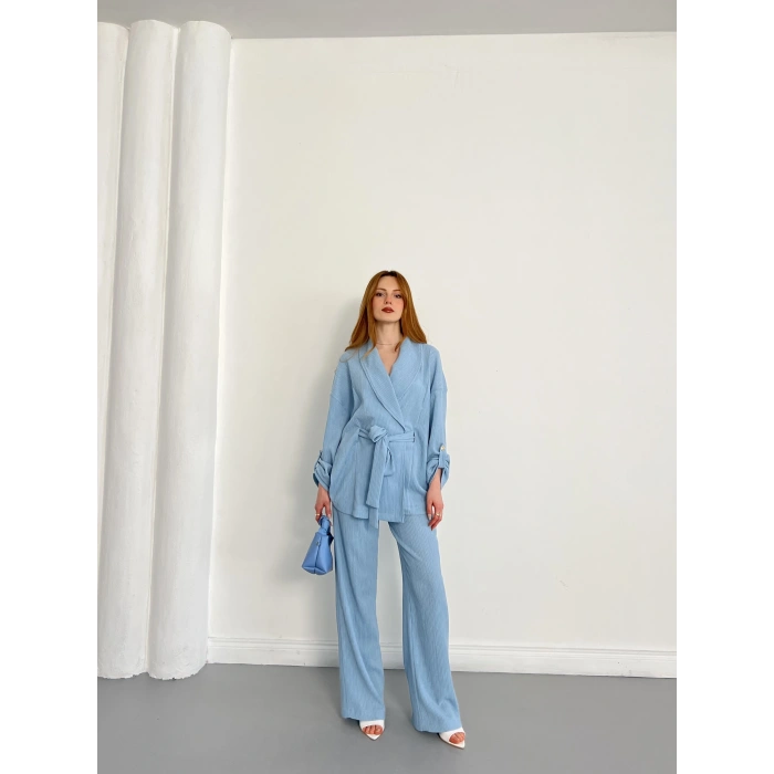 Bürümcük Bel Bağlamalı Kruvaze Yaka Tasarım Takım BebeMAvisi