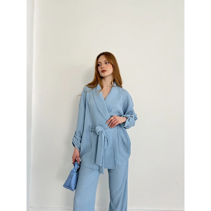 Bürümcük Bel Bağlamalı Kruvaze Yaka Tasarım Takım BebeMAvisi