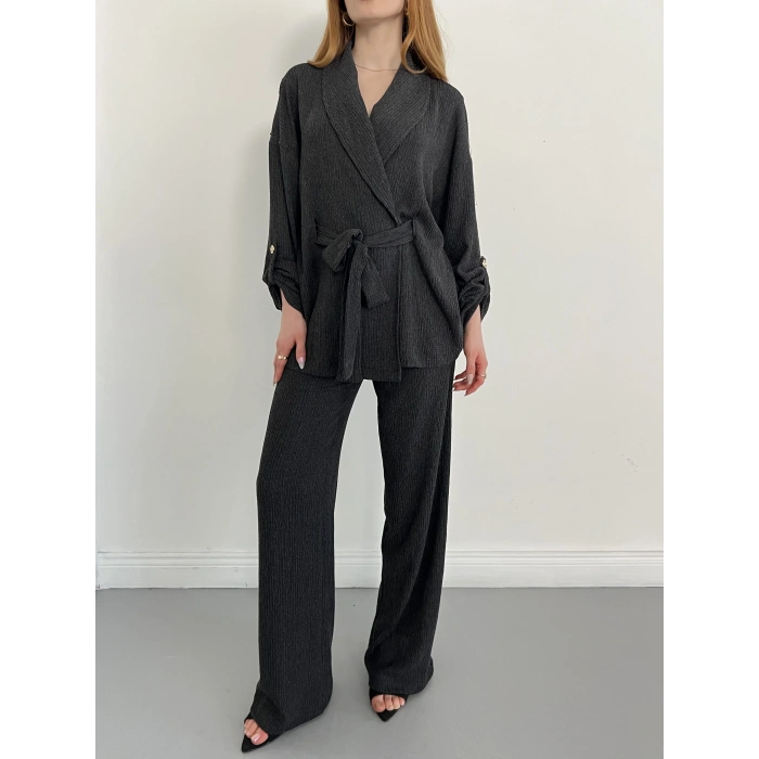 Bürümcük Bel Bağlamalı Kruvaze Yaka Tasarım Takım Antrasit