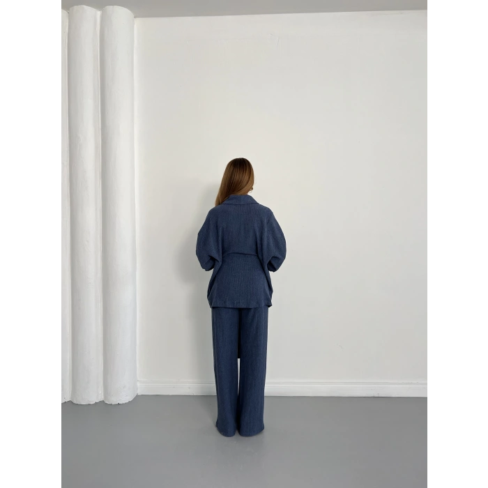 Bürümcük Bel Bağlamalı Kruvaze Yaka Tasarım Takım Mavi