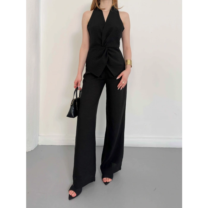 Ön Büzgü Detaylı Yelekli Takım Siyah