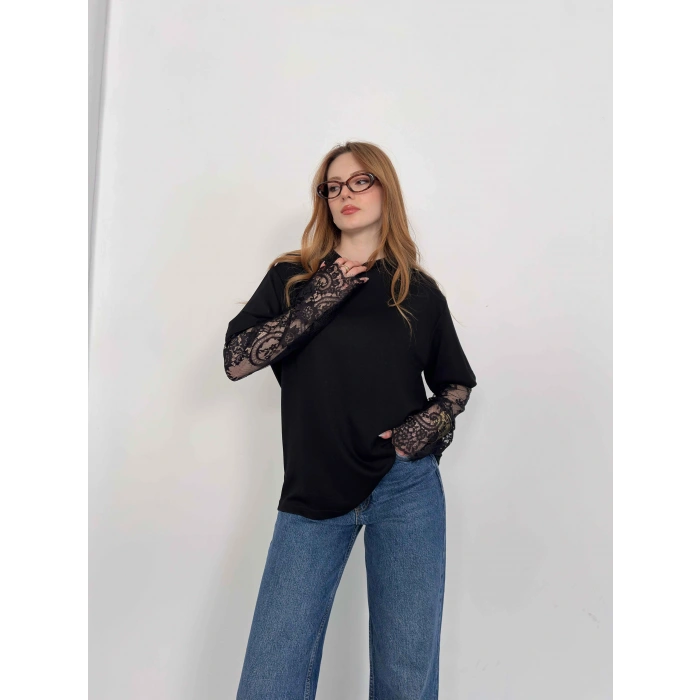 Kol Dantel Detaylı Oversize Tişört Siyah