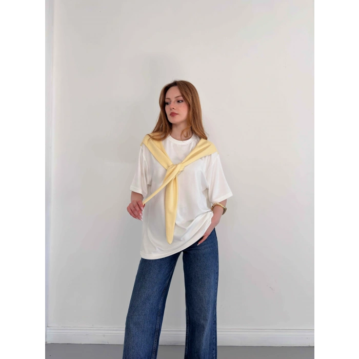 Omuzdan Bağlama Detaylı Oversize Tişört Sarı