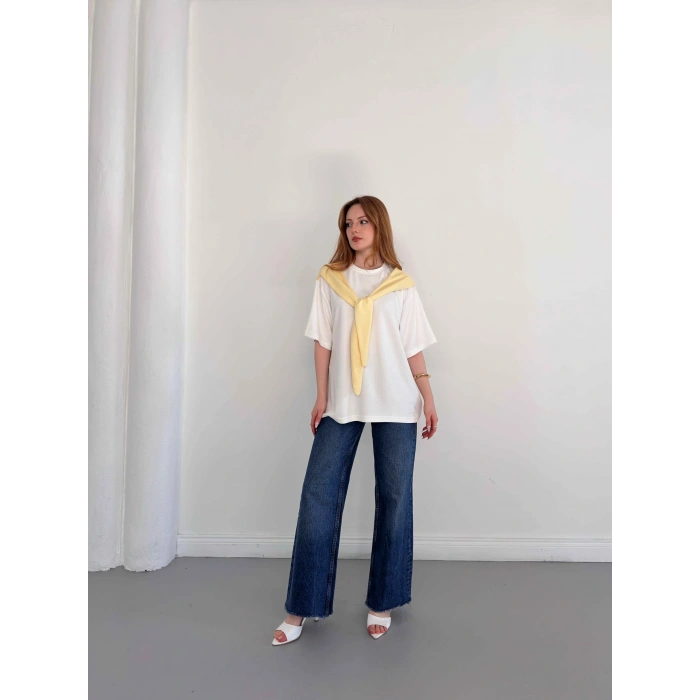 Omuzdan Bağlama Detaylı Oversize Tişört Sarı