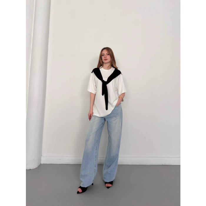 Omuzdan Bağlama Detaylı Oversize Tişört Siyah