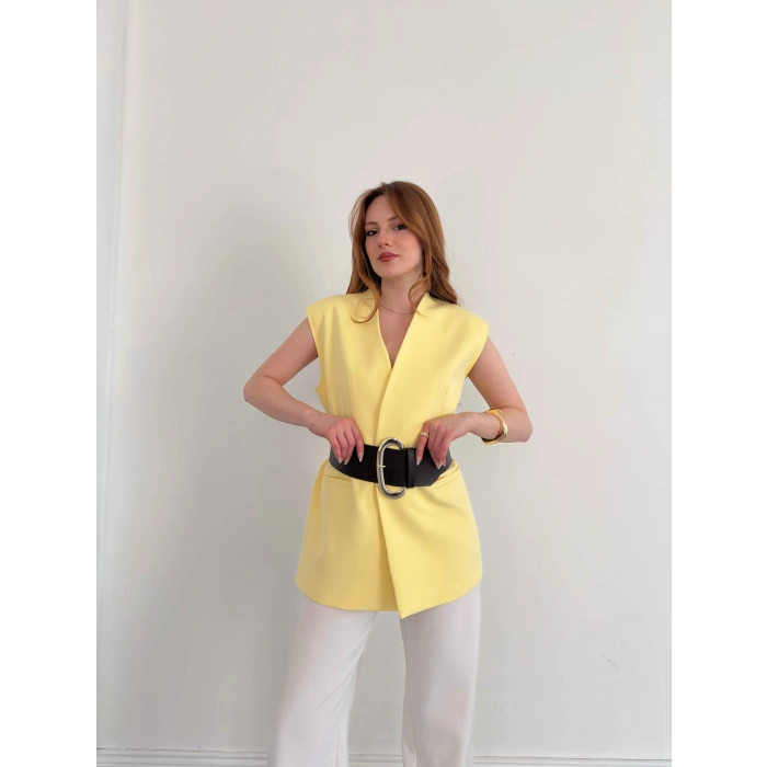 Kalın Kemer Detaylı Yelek Sarı