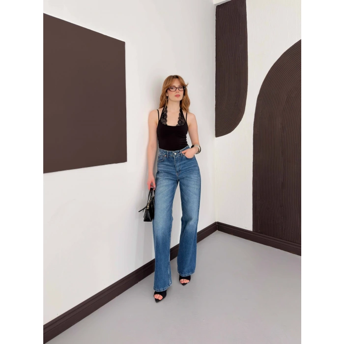 Dantel Detaylı Boyundan Bağlamalı Zıbın Siyah