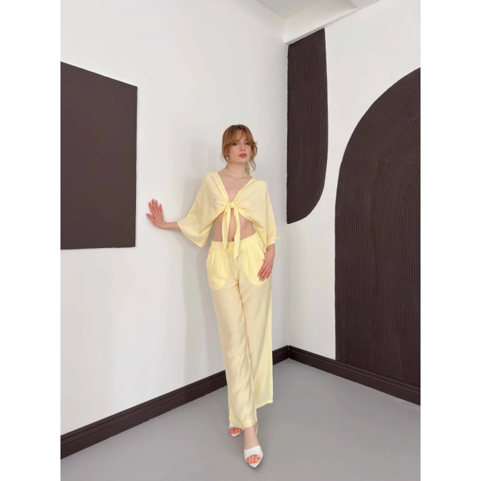 Keten Önden Bağlama Detaylı İkili Takım Sarı