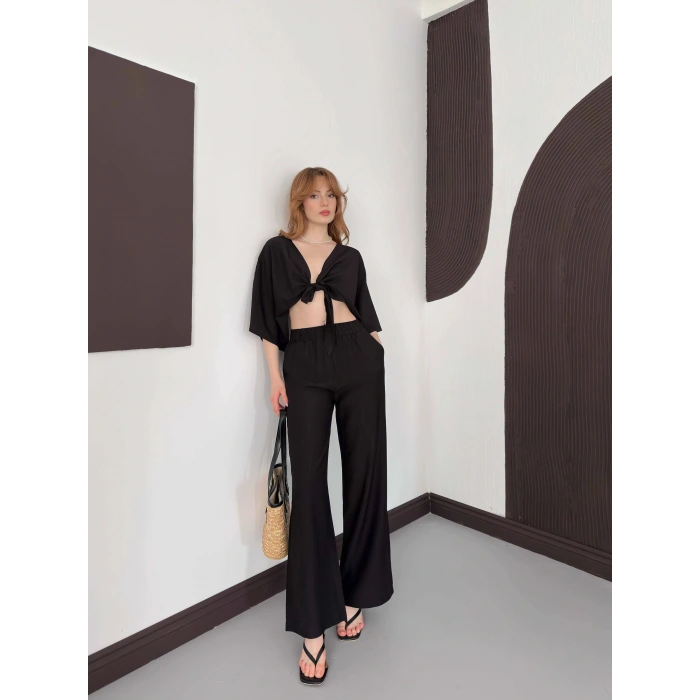 Keten Önden Bağlama Detaylı İkili Takım Sİyah