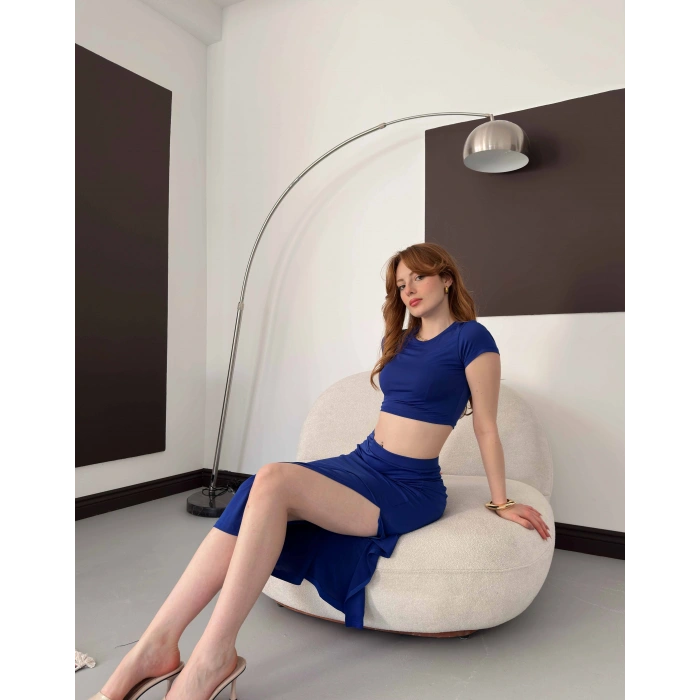 Yırtmaç Detaylı Crop - Etek Takım Mavi