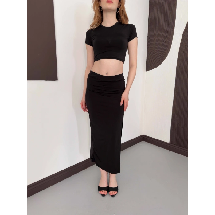 Yırtmaç Detaylı Crop - Etek Takım Siyah