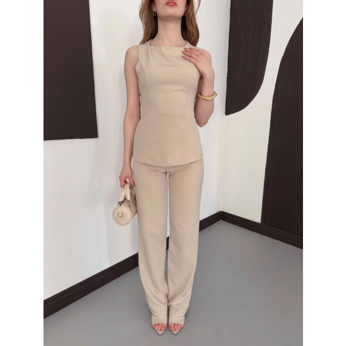 Sırt Detaylı Double Kumaş Takım Bej