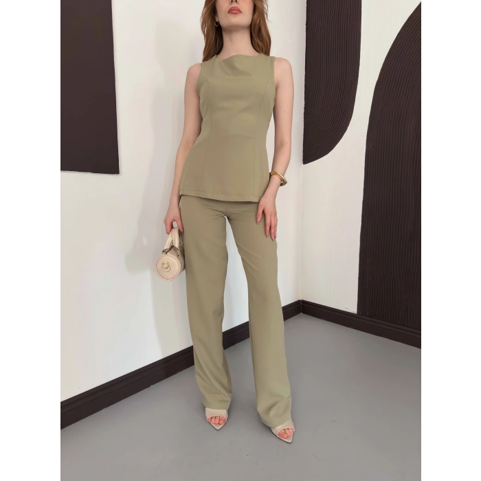 Sırt Detaylı Double Kumaş Takım Haki