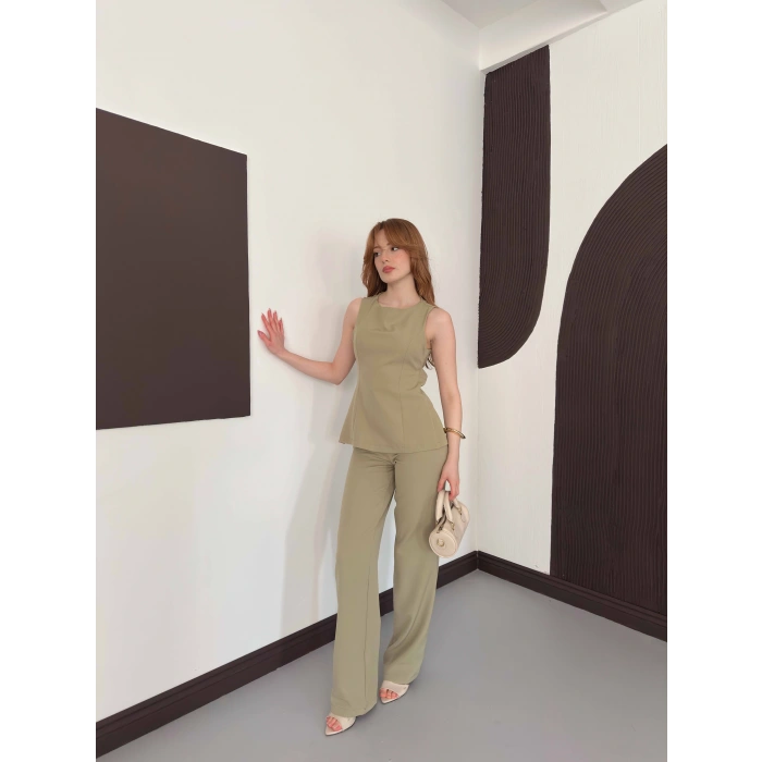 Sırt Detaylı Double Kumaş Takım Haki