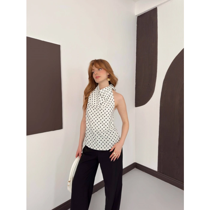 Puantiyeli Boyundan Bağlamalı Bluz Beyaz