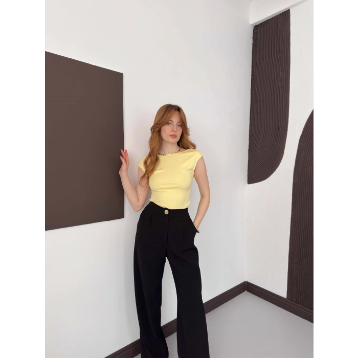 Sırt Dekolteli Bluz Sarı
