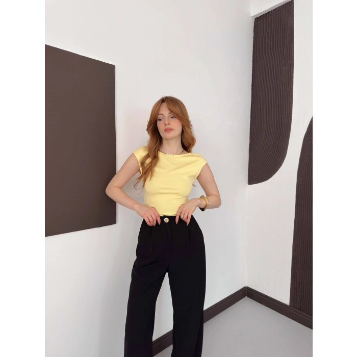 Sırt Dekolteli Bluz Sarı