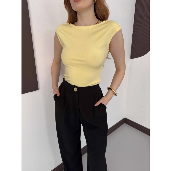 Sırt Dekolteli Bluz Sarı