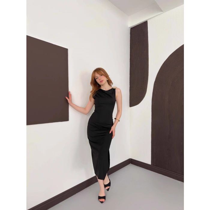 Aksesuar Detaylı Tek Omuz Sandy Elbise Siyah