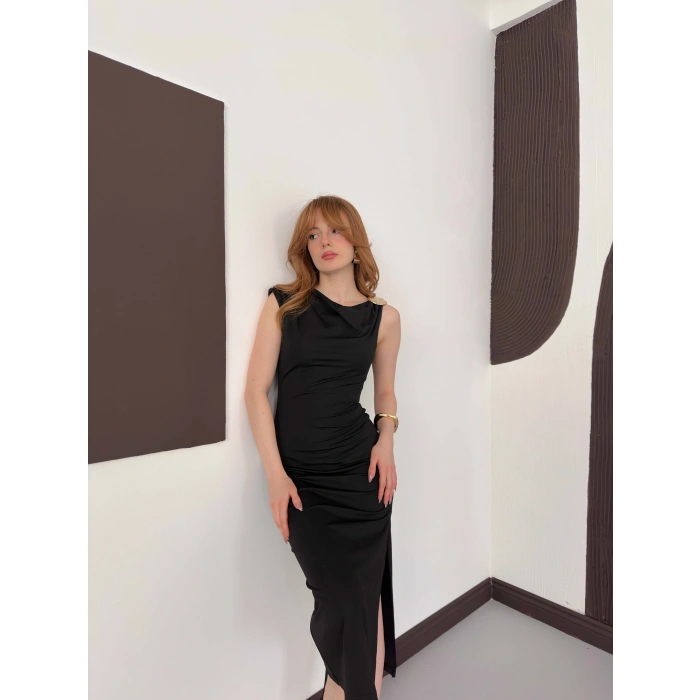 Aksesuar Detaylı Tek Omuz Sandy Elbise Siyah