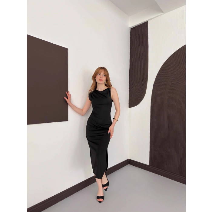 Aksesuar Detaylı Tek Omuz Sandy Elbise Siyah