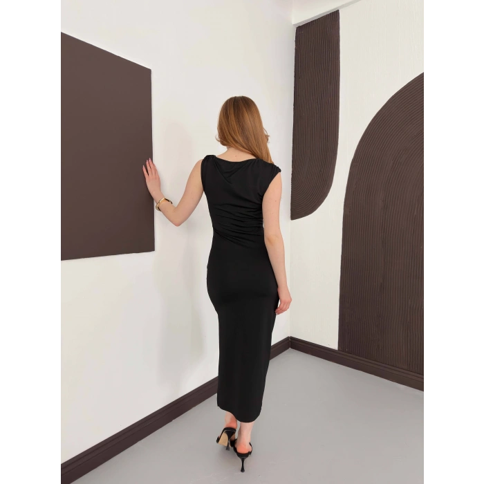 Aksesuar Detaylı Tek Omuz Sandy Elbise Siyah