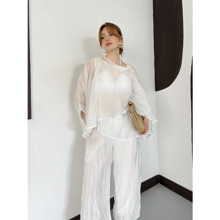 Uçuşan Pelerin Bluz-Pantolon Takım Beyaz