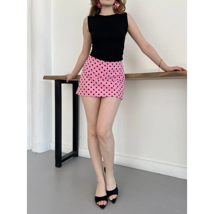 İçi Şortlu Puantiyeli Mini Etek Pembe