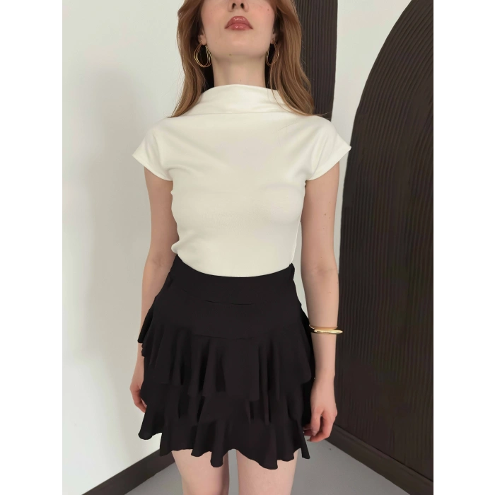 Slim Fıt Yarım Balıkçı Yaka Dar Kesim Bluz Beyaz