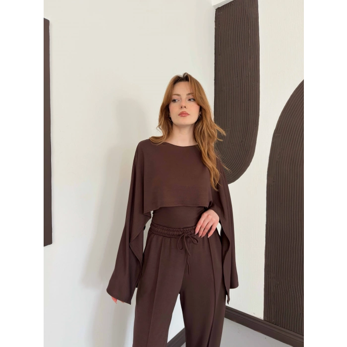 Pelerin Detaylı Bluz Bel Lastikli Pantolon Takım Kahve