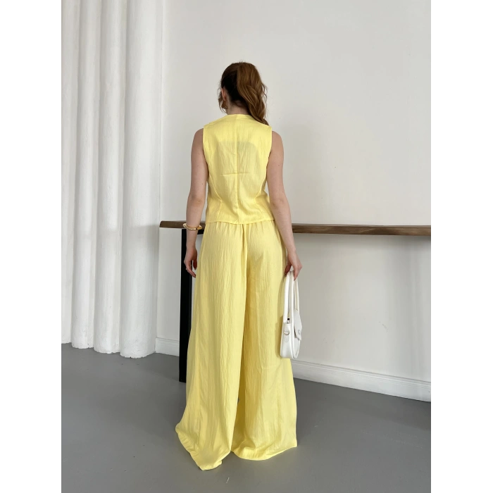 Yaka Detaylı Keten Kumaş Yelek-Pantolon Takım Sarı