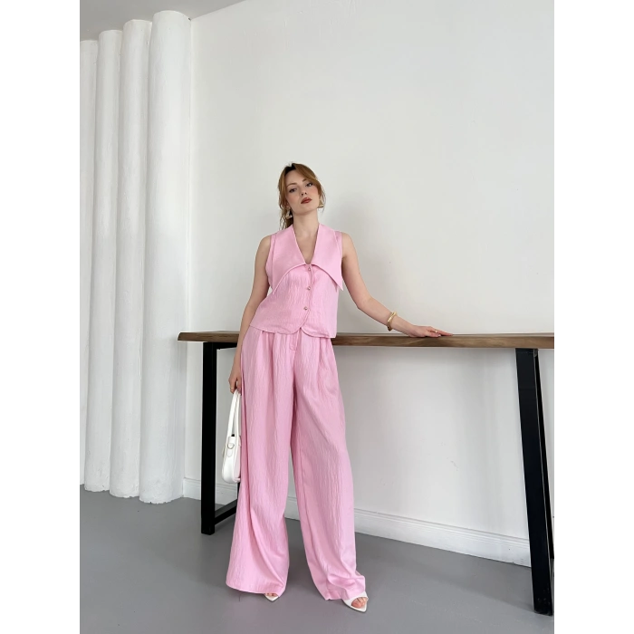 Yaka Detaylı Keten Kumaş Yelek-Pantolon Takım Pembe