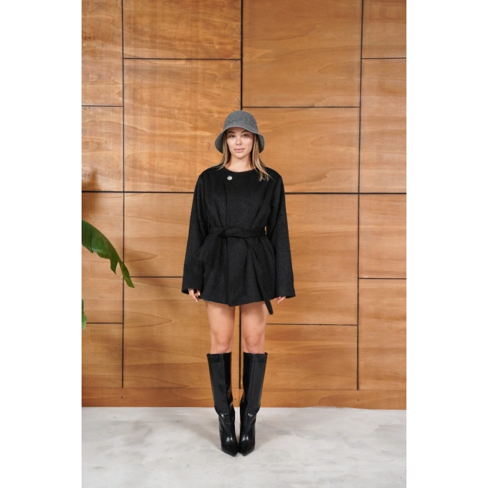 Aksesuar Detaylı Kuşaklı Fox Ceket Siyah