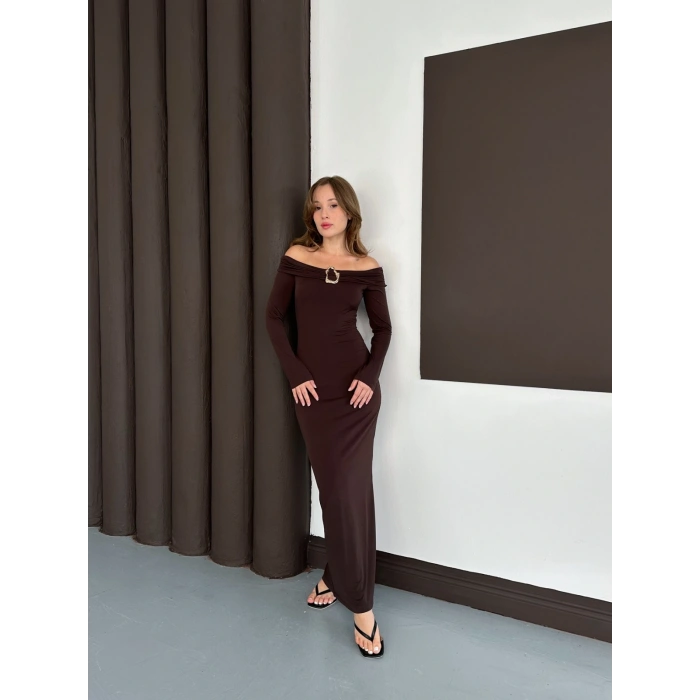 Aksesuar Detaylı Madonna Sandy Elbise Acı Kahve