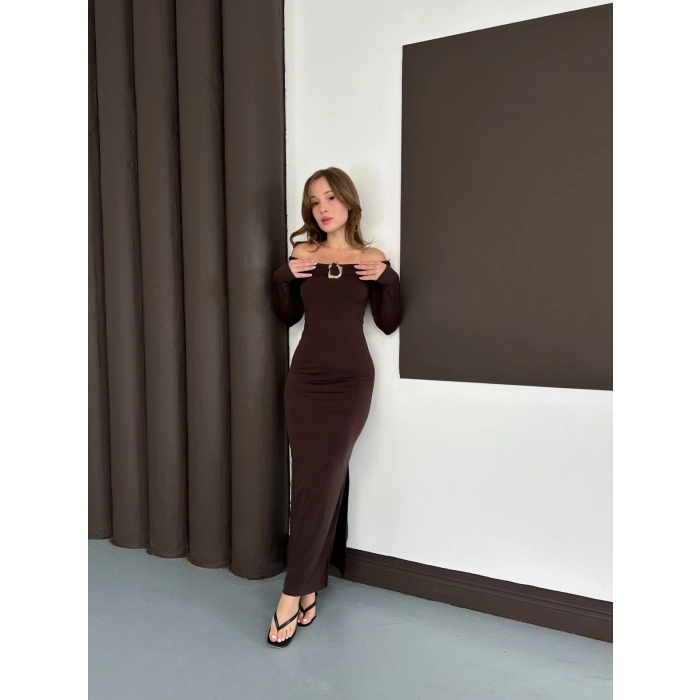 Aksesuar Detaylı Madonna Sandy Elbise Acı Kahve