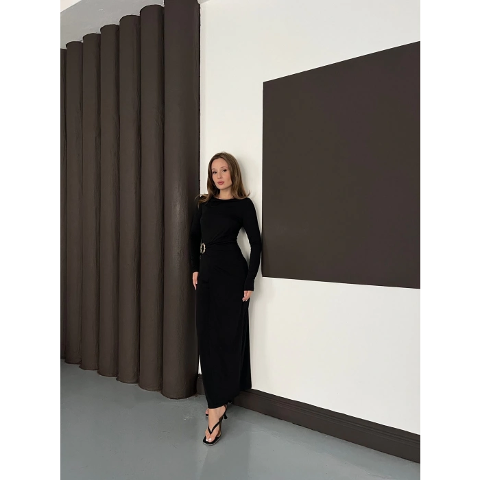 Aksesuar Detaylı Sandy Uzun Elbise Siyah