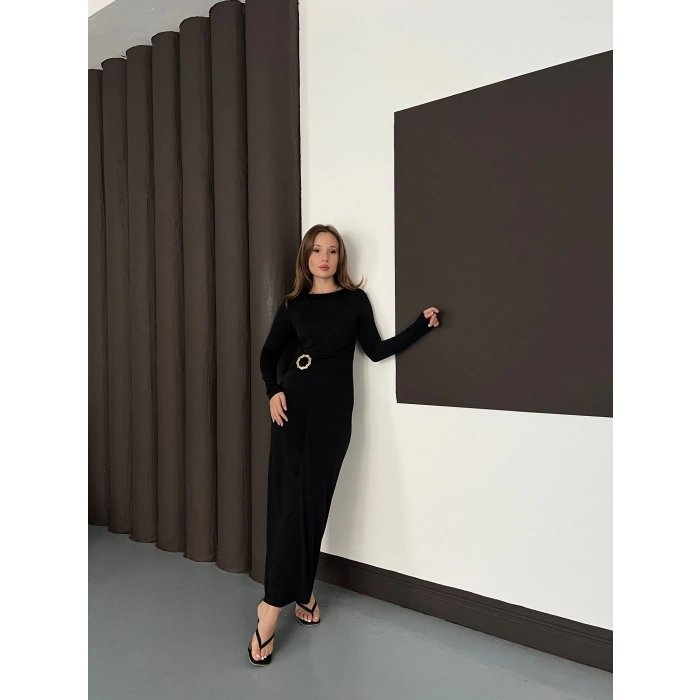 Aksesuar Detaylı Sandy Uzun Elbise Siyah