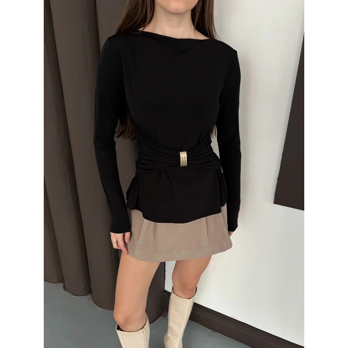 Aksesuar Detaylı Tasarım Bluz Siyah