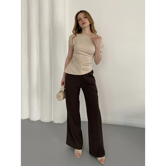 Asimetrik Kesim Tek Omuz Bluz Bej