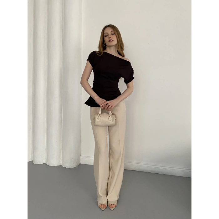 Asimetrik Kesim Tek Omuz Bluz Kahve