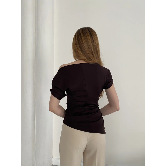 Asimetrik Kesim Tek Omuz Bluz Kahve