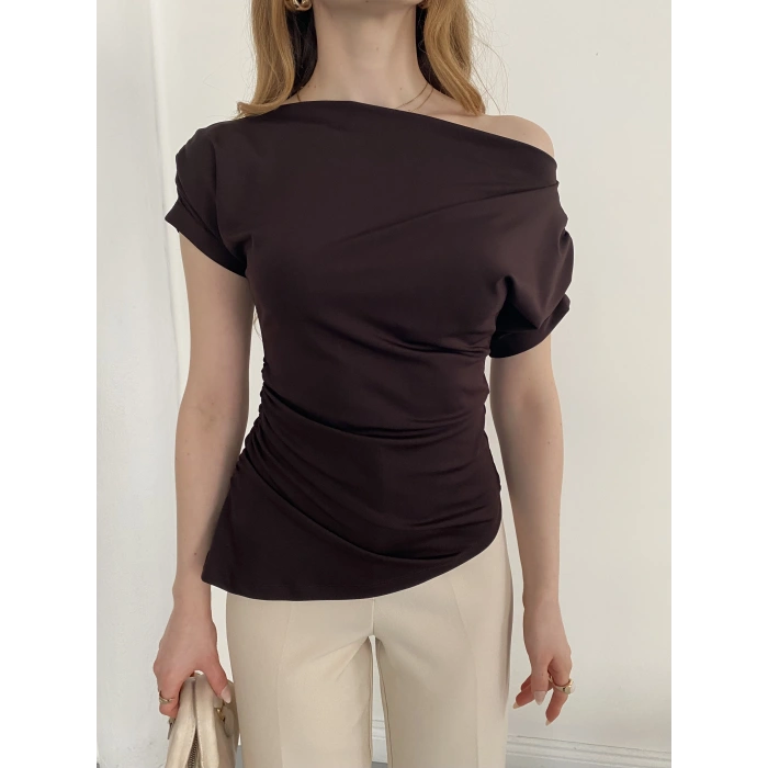 Asimetrik Kesim Tek Omuz Bluz Kahve