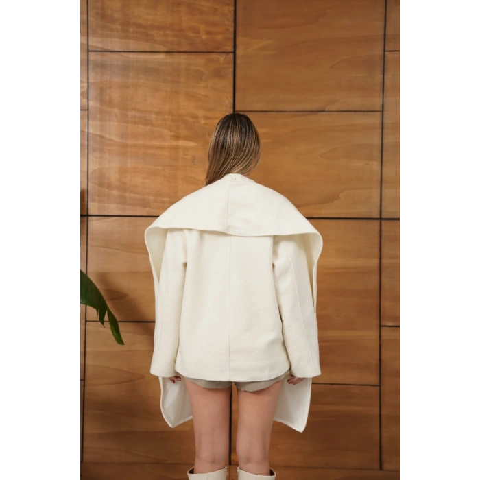 Atkı Detaylı Yumoş A Kalite Ceket Ekru