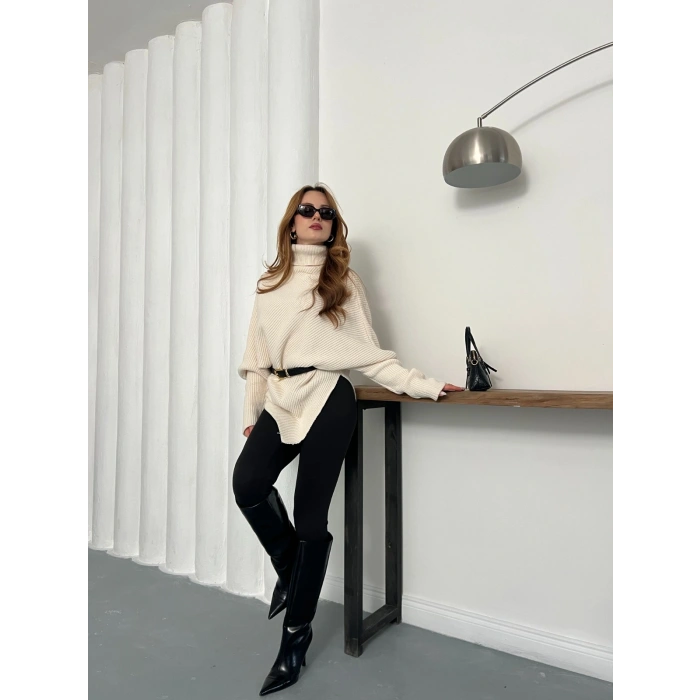 Balıkçı Asimetrik Detay Triko Kazak Bej