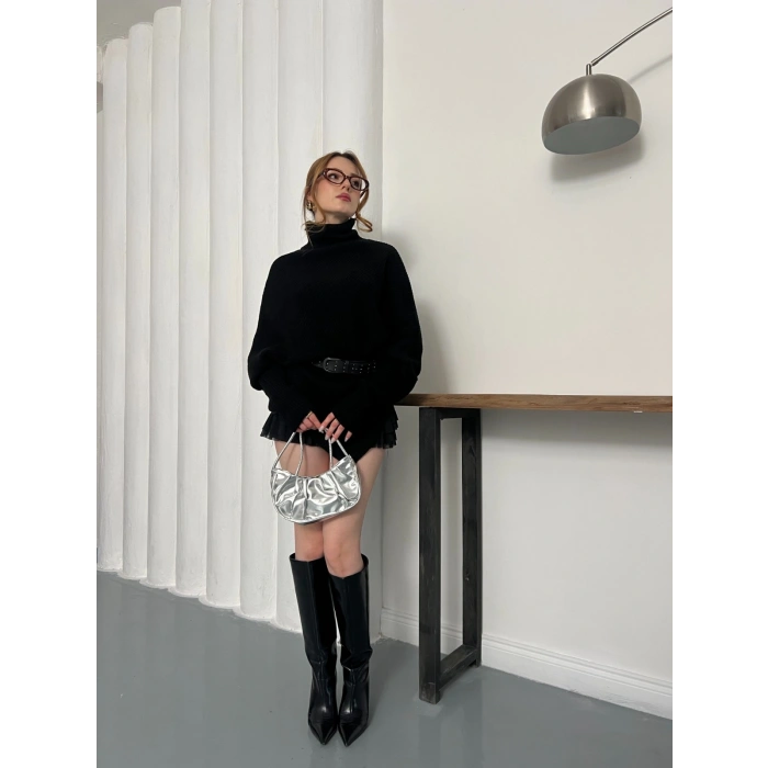 Balıkçı Asimetrik Detay Triko Kazak Siyah