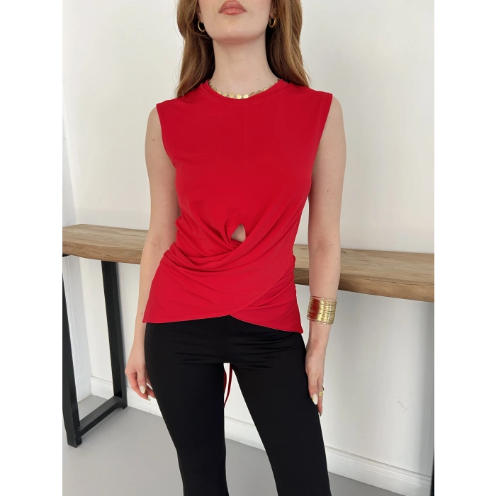 Bel Pencere Detaylı Bluz Kırmızı